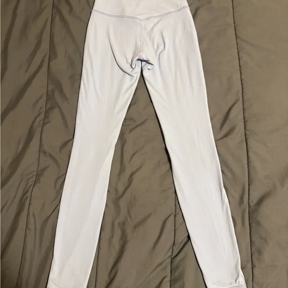 Lululemon Pastel Blue High-Rise Leggings - Picture 4 of 8